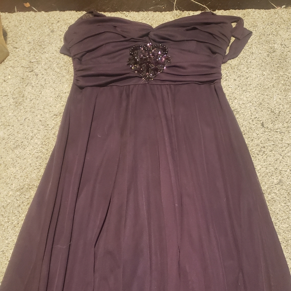 Beautiful dress by windsor